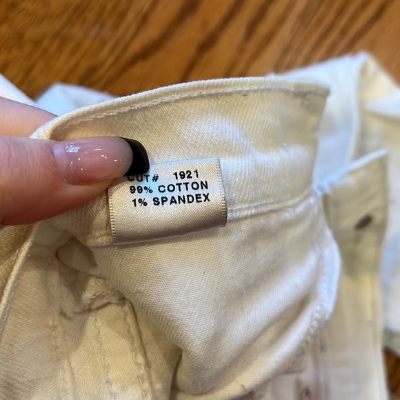 J Brand Woman’s White Jeans Size 24 - Picture 8 of 8